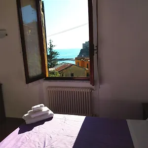 ca-augusto-with-seaview.hotelitalianriviera.com/